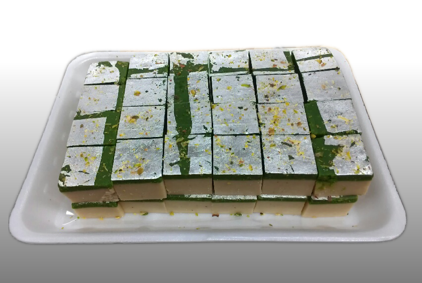 Kaju Pista Burfi (2.5kg Tray)